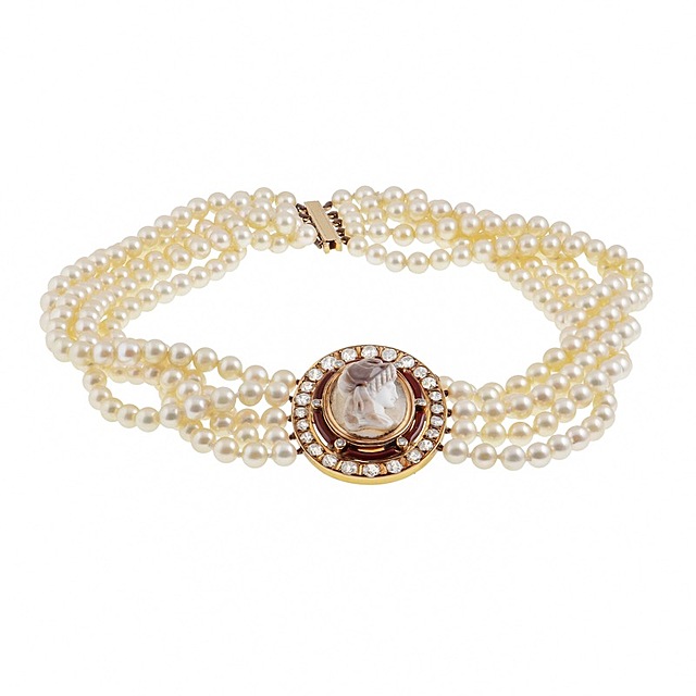 Naszyjnik tzw. choker, poł. XX w.