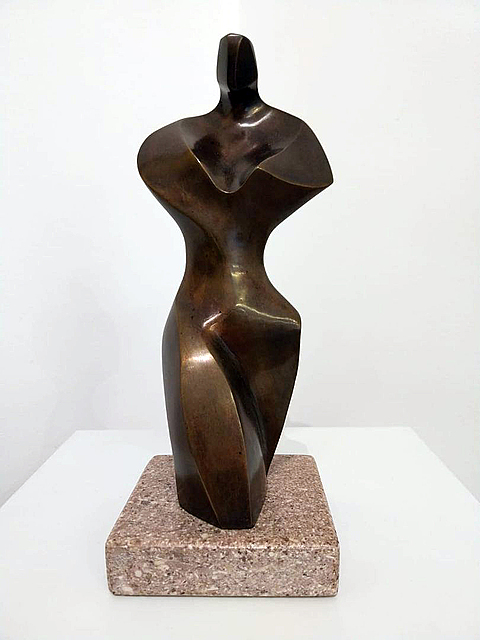 AKT, 1993