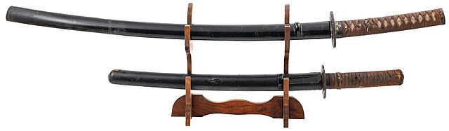 KATANA I WAKIZASHI Z PODSTAWKĄ