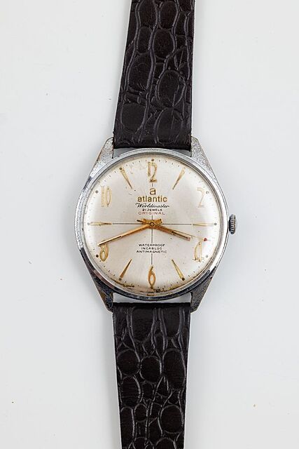 ZEGAREK ATLANTIC WORLDMASTER