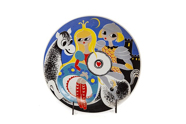 Talerz z cyklu "Bajki", Zakłady Porcelany Stołowej "Karolina"