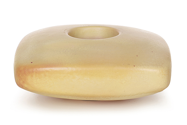 Naczynie kwadratowe, 1971