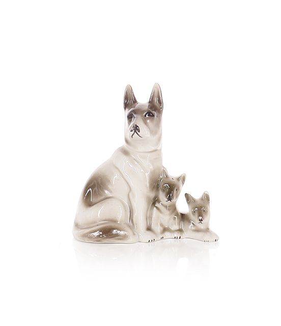 Figurka "Husky - suka ze szczeniakami", Wytwórnia Wyrobów Ceramicznych „Steatyt”