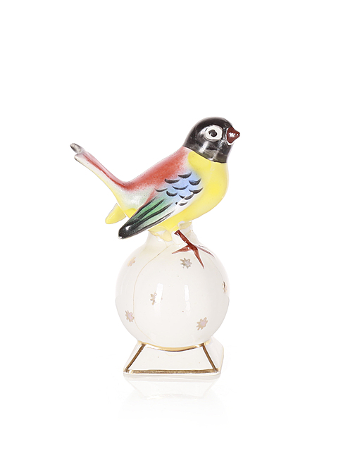 Figurka porcelanowa "Ptaszek na kuli"(mniejszy), Wytwórnia Wyrobów Ceramicznych „Steatyt”