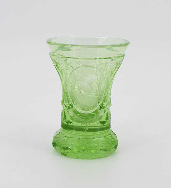 Szklanica dekoracyjna