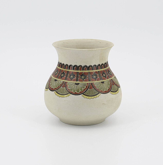 Wazonik z ornamentem ceglasto-zielonym
