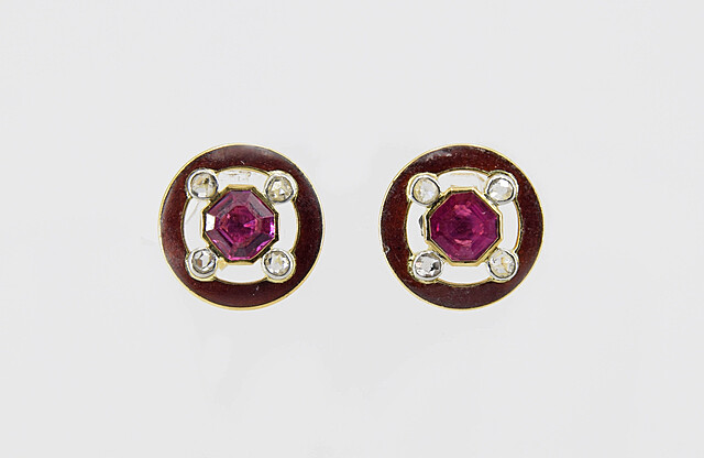 Kolczyki z rubinami