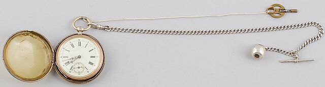 ZEGAREK KIESZONKOWY, KLUCZYKOWY Z DEWIZKĄ, poł. XIX w.