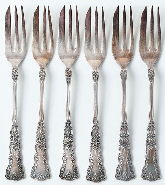 SZEŚĆ WIDELCZYKÓW DO CIASTA wz. Carmen, Polska, Warszawa, Hefra, ok. 1970