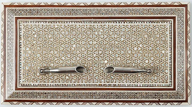 PRZYBORNIK DO PISANIA, Persja, poł. XX w.