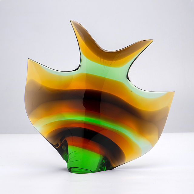 Szklana figura Ryba/Flądra, proj. J. Rozinek i S. Honzik, Czechosłowacja, huta Exbor (Nový Bor), l. 60.-70. XX w.