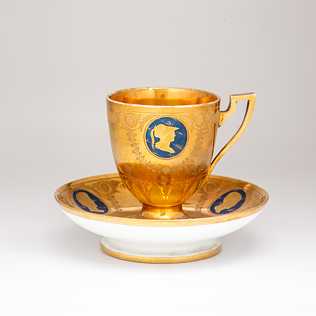 Filiżanka ze spodkiem, Dihl et Guérhard, Paryż, ok. 1810–1815 r. 