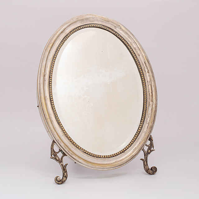 Lustro toaletowe, Fabryka Wyrobów Srebrnych i Platerowanych J. Fraget, Warszawa, ok. 1896 r. 