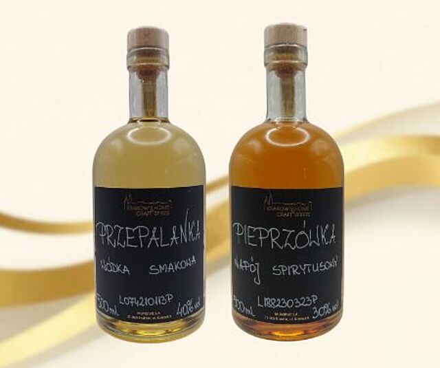 Krakow's Home of Craft Spirits Przepalanka 0,5L 40% Pieprzówka 0,5L 30% Zestaw