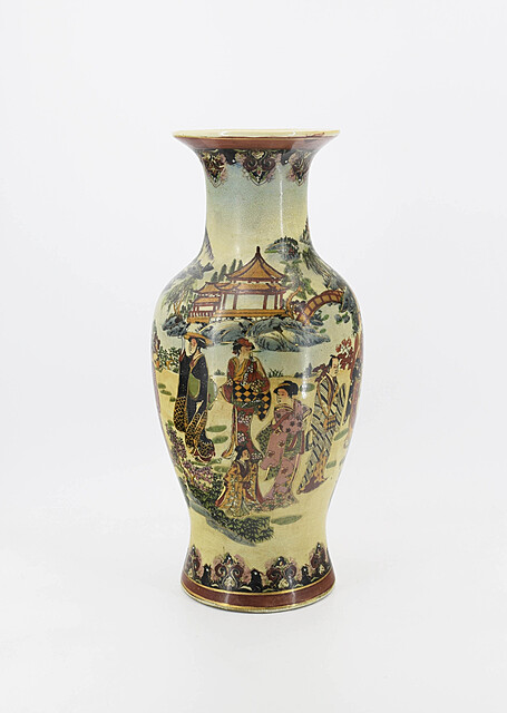 Wazon ozdobny w typie Satsuma