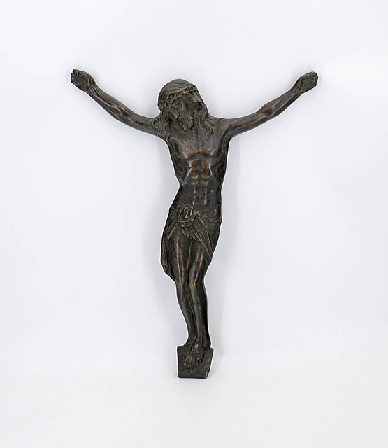 Figura Chrystusa Ukrzyżowanego