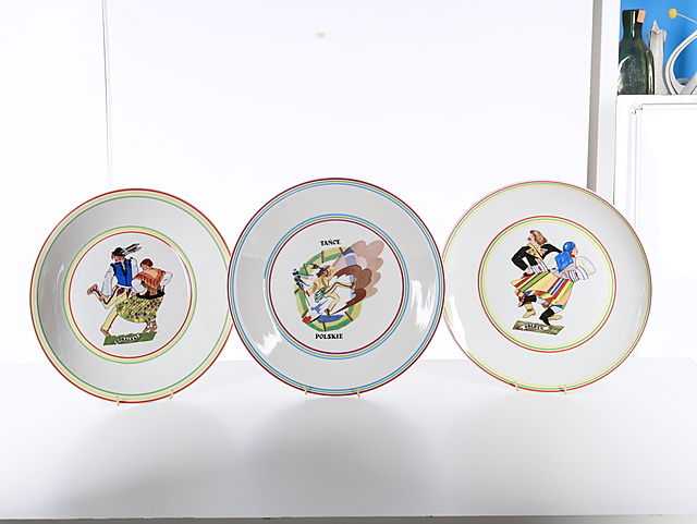 Zestaw 3 pater - proj. kalki ceramicznej Z. STRYJEŃSKA z teki "Tańce Polskie"