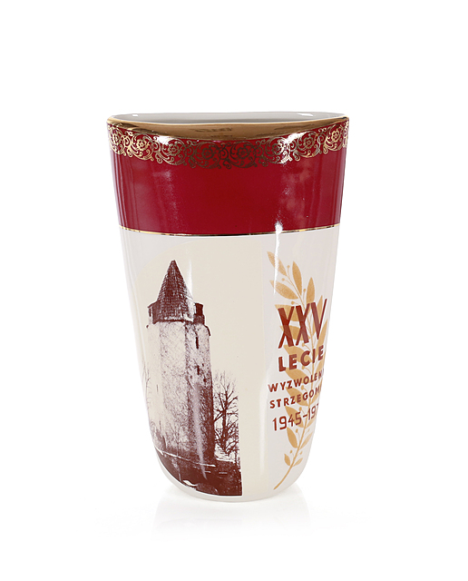 Wazon okolicznościowy: XXV-lecie wyzwolenia Strzegomia, 1945-1970