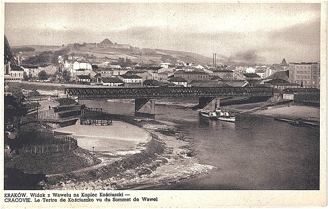 Kraków. Widok z Wawelu na Kopiec Kościuszki