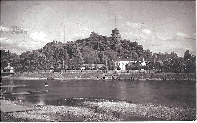 Wilno. Góra zamkowa z za wilji