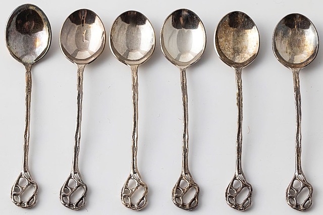 SZEŚĆ ŁYŻECZEK, Polska, Kraków, ok. 1970