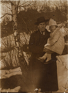 Stanisław Kamocki z synem Kazikiem