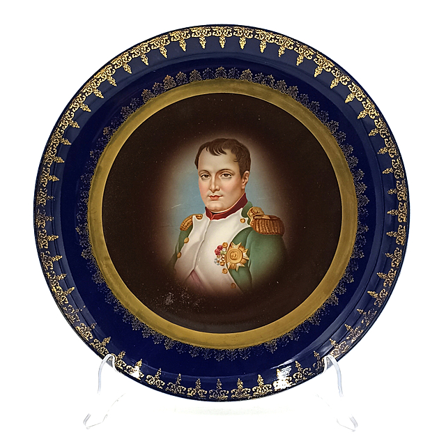 Talerz dekoracyjny z wizerunkiem Napoleona Bonaparte (Austria, ok.1920)