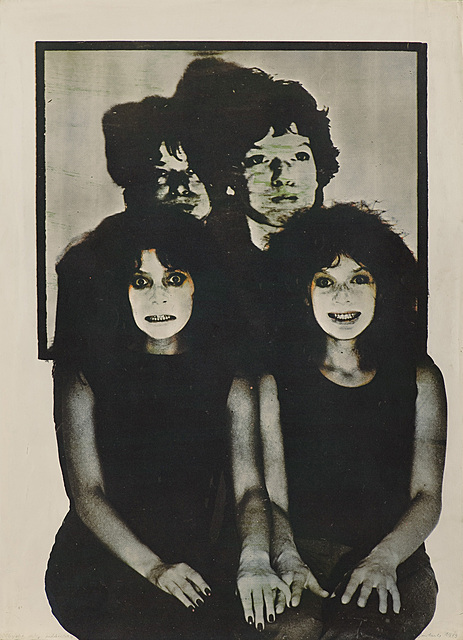 WZGLĘDNE CECHY PODOBIEŃSTWA IV, 1979
