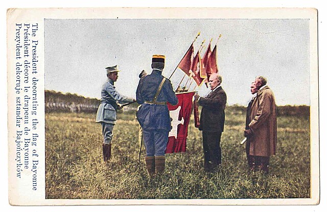 Presentation of flags to 1st Division of Polish Army in France, 22nd June 1918: The President decorating the flag of Bayonne