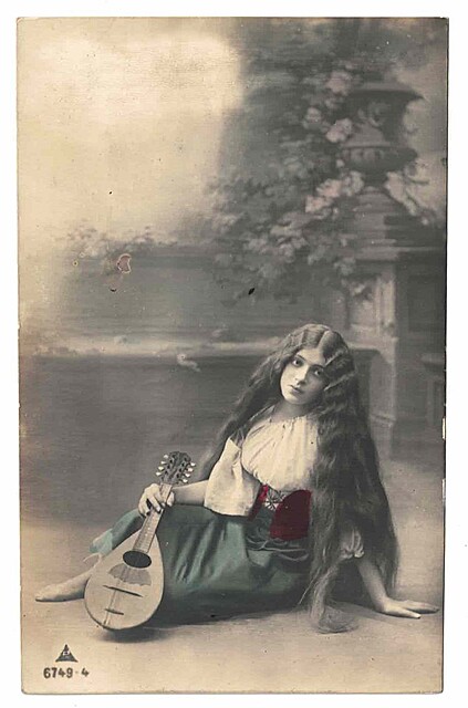 Dziewczyna z mandoliną