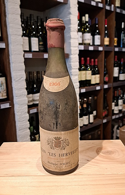 Burgundia Philippe Joliet, Fixin Les Harvelets 0,75L 12,5%, rocznik 1966
