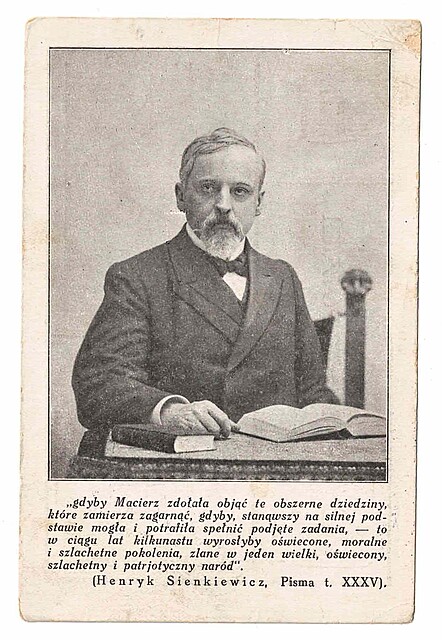 Henryk Sienkiewicz (przy książce)
