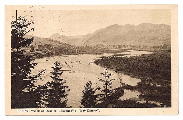 Pieniny. Widok na Dunajec, "Sokolicę" i "Trzy Korony".