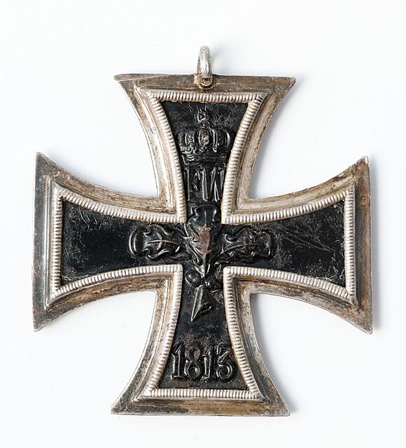 ODZNAKI, III RZESZA