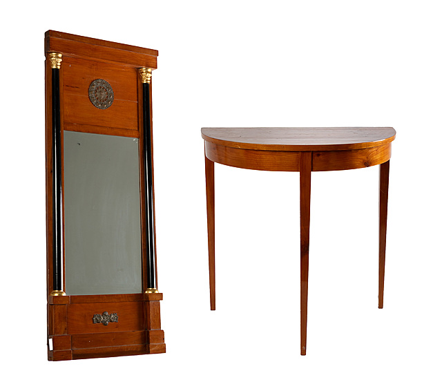 Konsolka w typie bidermeier z lustrem